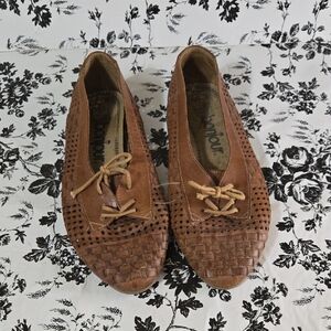 Hazel Tan Woven Loafers B37